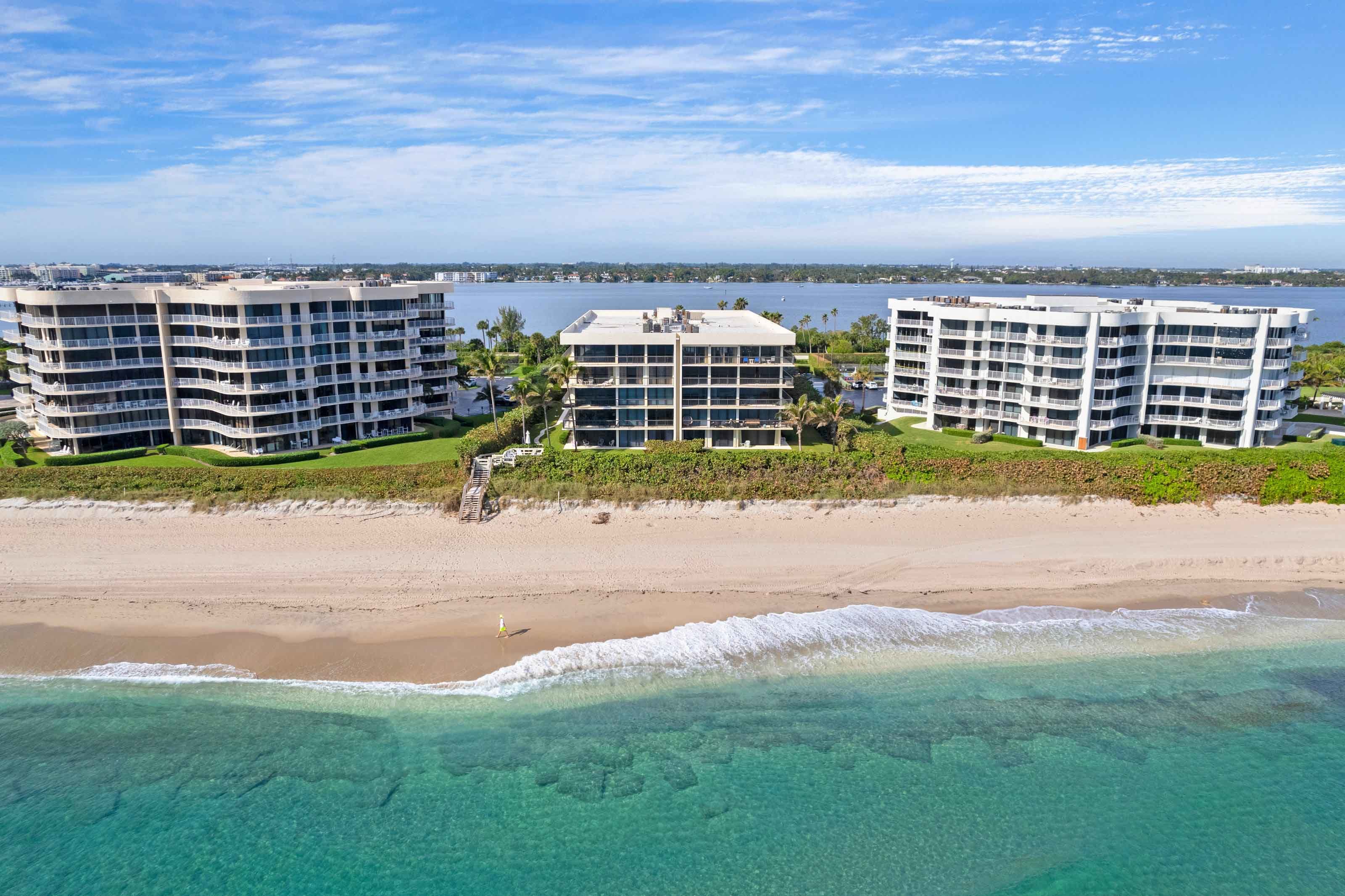 Emeraude Palm Beach Condos for Sale